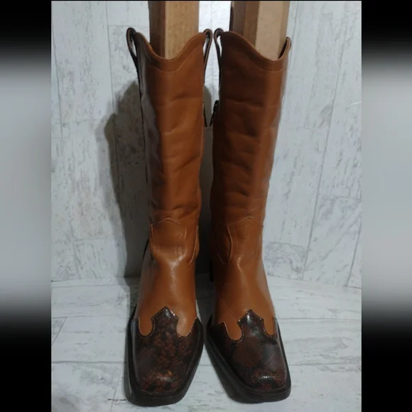 Y2K Italian leather women's boots size 6.5 Excellent - Picture 3 of 10